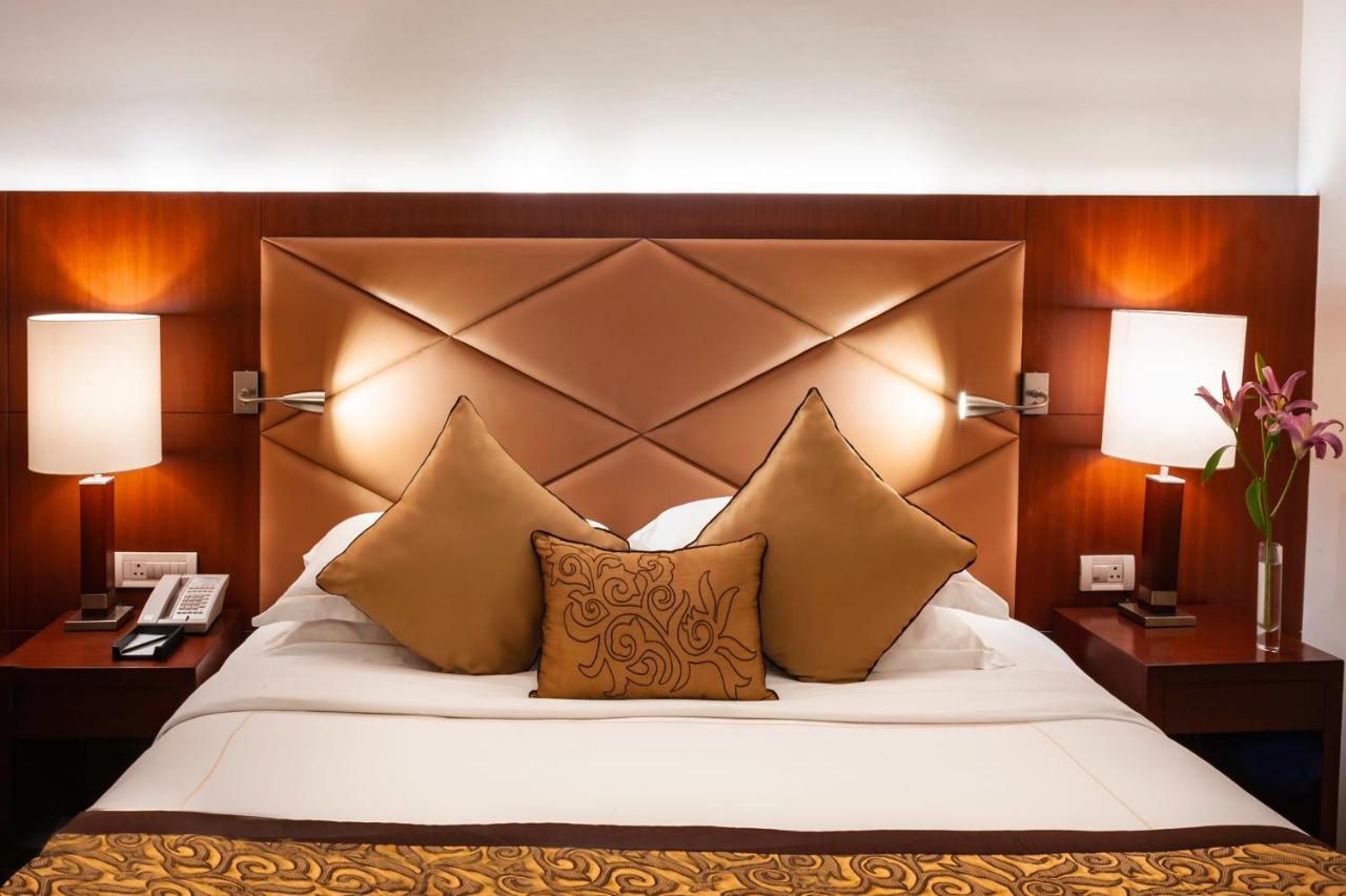 Taj Chandigarh Chandīgarh Exterior foto A bedroom at the Taj Bengal