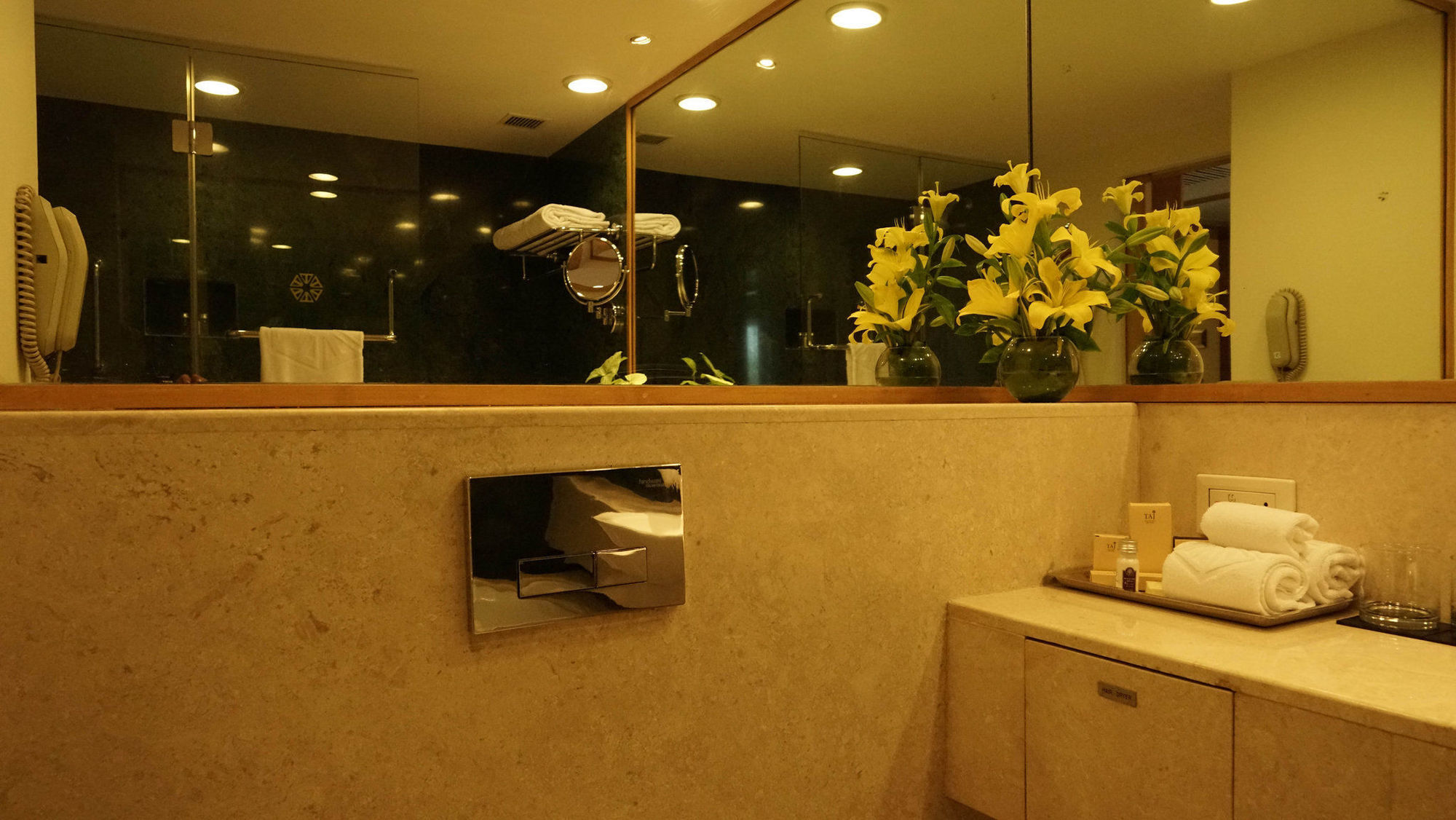 Taj Chandigarh Chandīgarh Exterior foto A hand dryer in a hotel bathroom